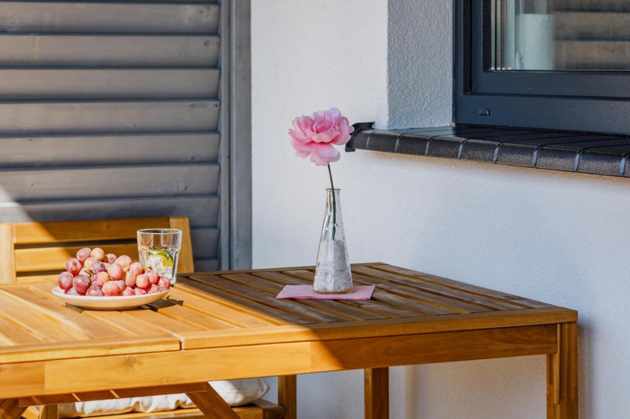 Seaside Escape Pet Friendly Apartments Mielenko By Noclegi Renters Экстерьер фото